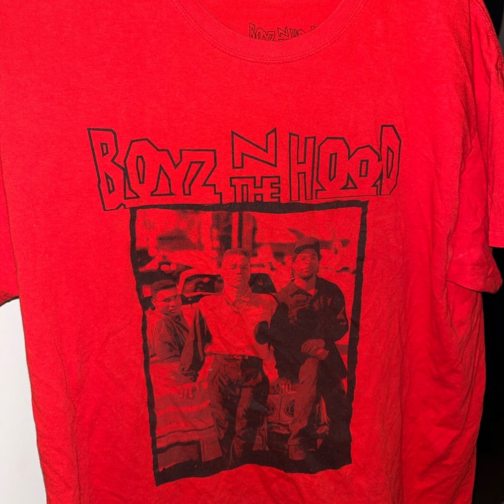 Boys in The Hood Shirt Graphic shirt. Size Extra Large. Perfect condition